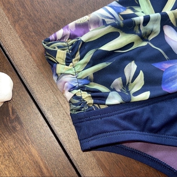 NWT Quint Soul Blue Floral Swim Bottoms Sz. S - Picture 8 of 10